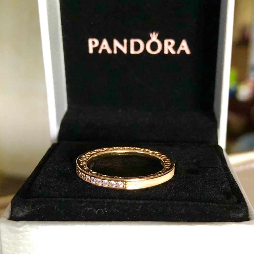 REDUCED‼️Pandora 14k Gold Radiant Hearts Ring G585 ALE - Picture 2 of 6